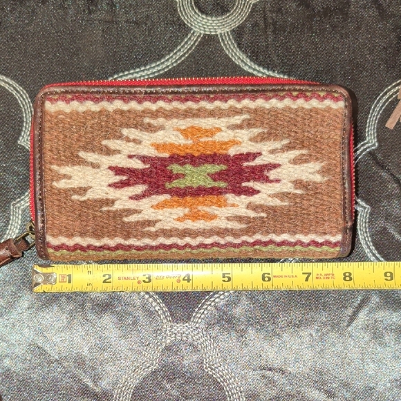 Ariat Brown and Multicolor Fringe Bag And Wallet Set - Picture 14 of 15